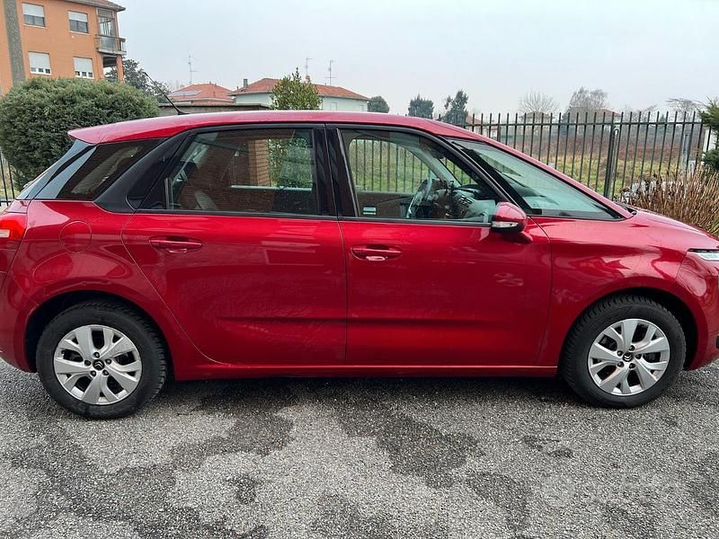 Usata Citroën C4 Picasso Seduction 120 CV (88 kW) 2016 Rosso Monovolume