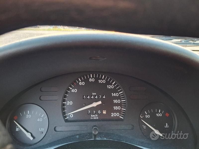Usata Opel Corsa 1997 Grigio Utilitaria