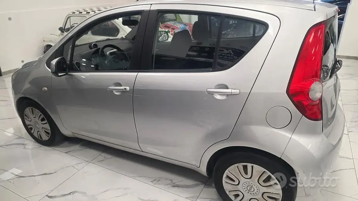 Usata Opel Agila Enjoy 86 CV (63 kW) 2008 Grigio Utilitaria