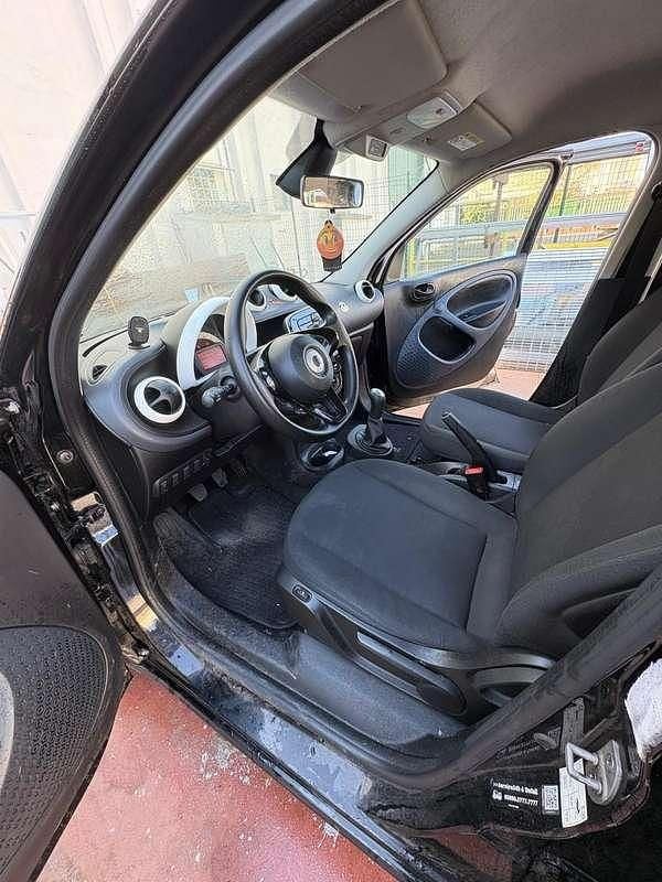 Usata Smart ForFour Prime 71 CV (52 kW) 2017 Utilitaria