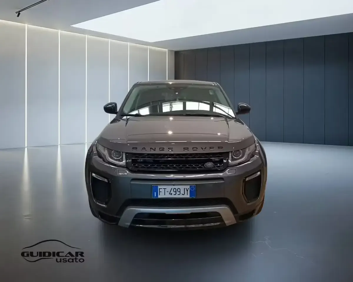 Usata Land Rover Range Rover evoque SE 149 CV (109 kW) 2019 Grigio SUV