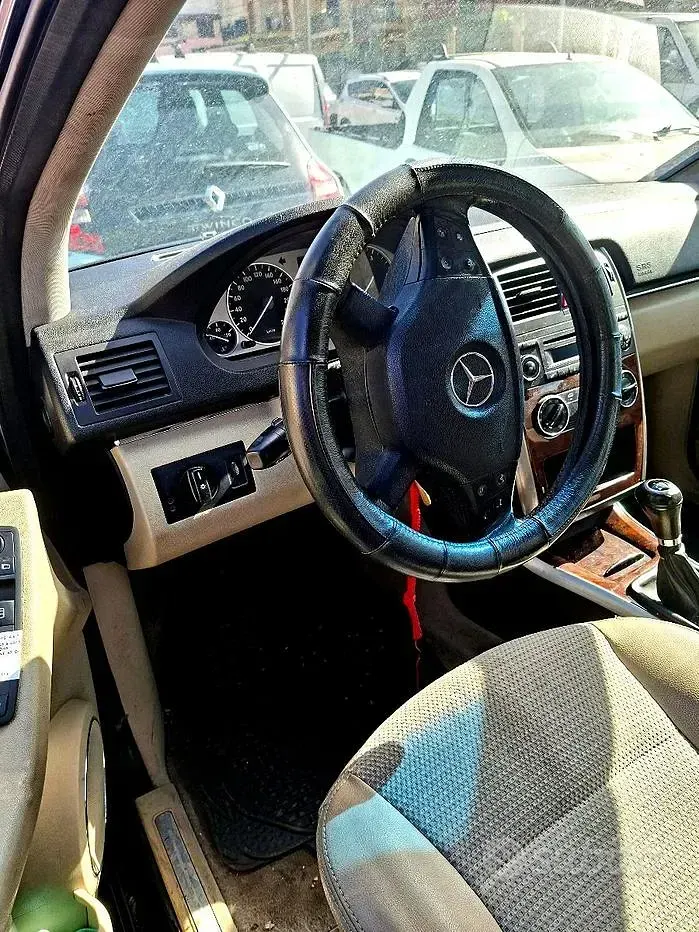 Usata Mercedes B200 2007 Nero Monovolume