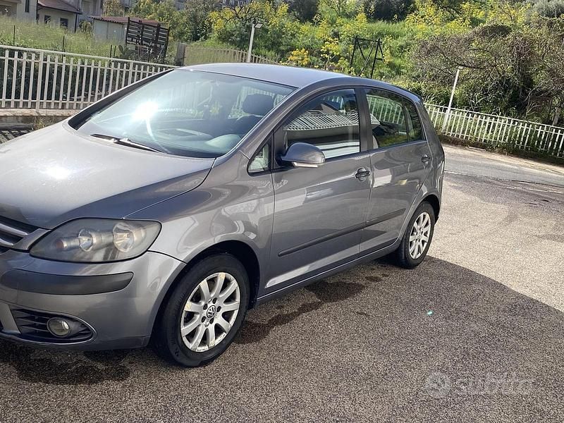Usata VW Golf Plus Cross 105 CV (77 kW) 2006 Monovolume