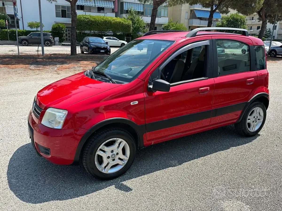 Usata Fiat Panda 60 CV (44 kW) 2008 Rosso Utilitaria