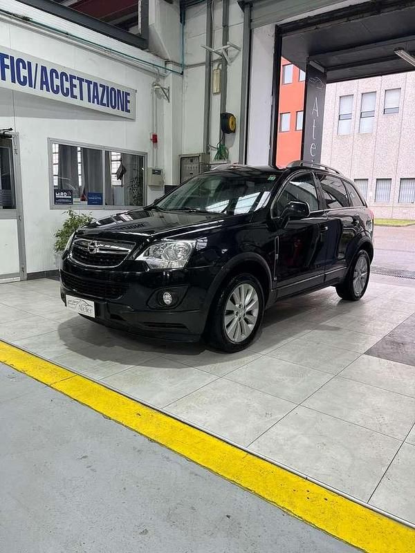 Usata Opel Antara Cosmo 170 CV (125 kW) 2017 Nero SUV
