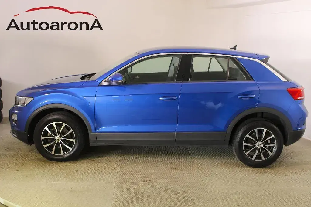 Usata VW T-Roc Business 110 CV (80 kW) 2021 Blu ravenna SUV