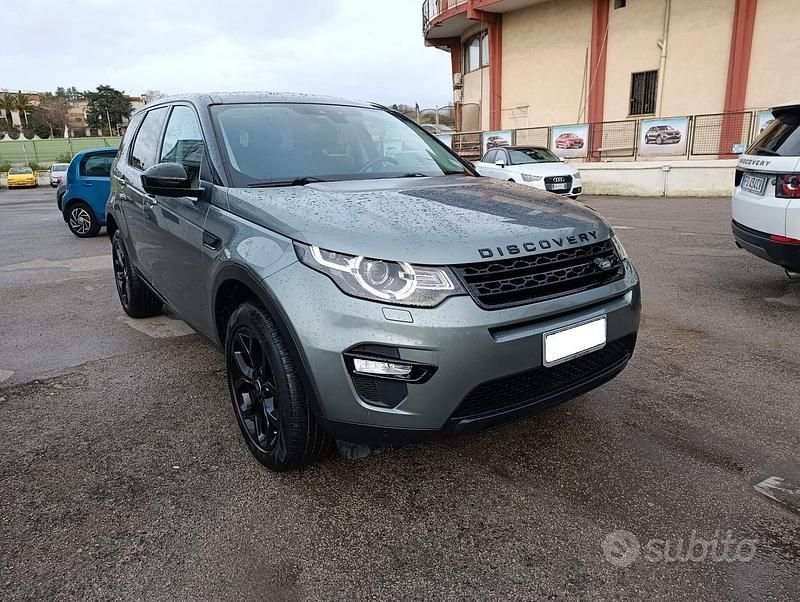 Usata Land Rover Discovery Sport HSE Luxury 180 CV (132 kW) 2015 Grigio SUV