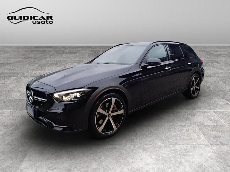 Usata Mercedes C220 Premium Plus 200 CV (147 kW) 2022 Nero Station wagon