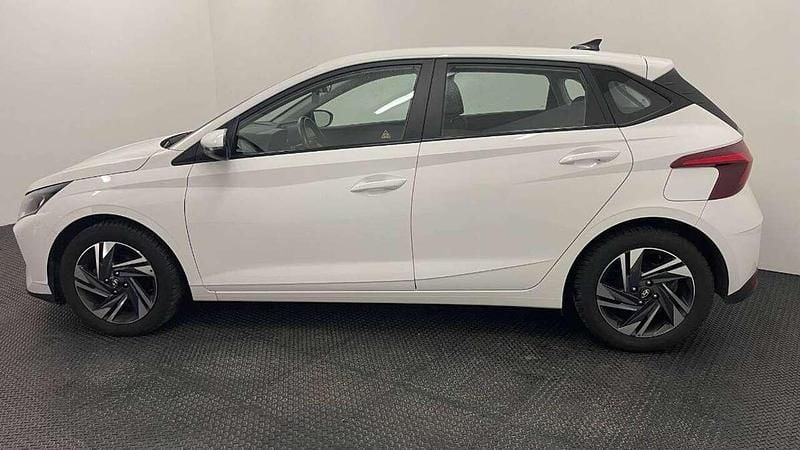 Usata Hyundai i20 84 CV (61 kW) 2022 Bianco Berlina
