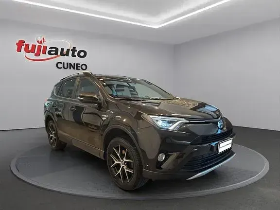 Usata Toyota RAV4 Hybrid Style 2017 Marrone SUV
