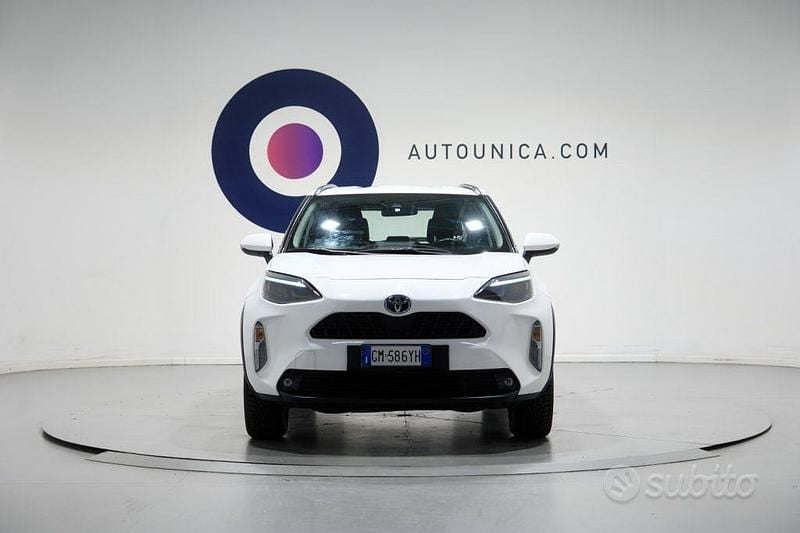Usata Toyota Yaris Cross Active 92 CV (67 kW) 2023 Bianco SUV