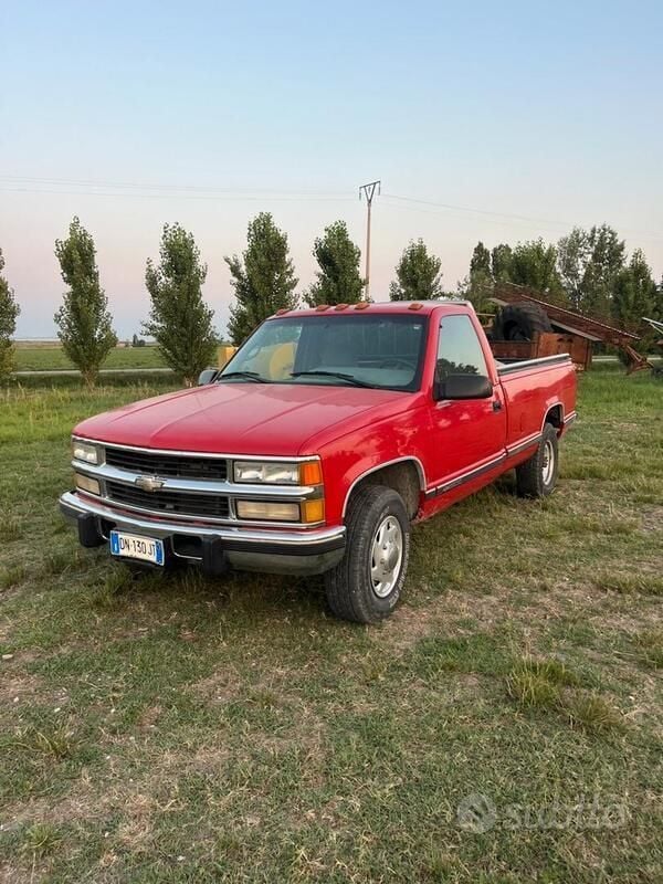 Rosso Usata 1994 Chevrolet Silverado Pick-up | 15.000 € - Immagine 1/4