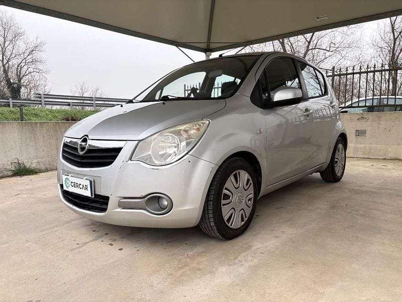Usata Opel Agila Enjoy 65 CV (47 kW) 2010 Argento Monovolume