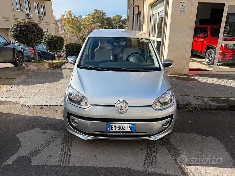 Usata VW up! Move 75 CV (55 kW) 2012 Grigio Utilitaria