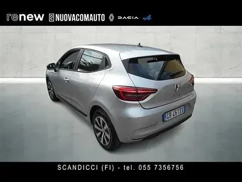 Usata Renault Clio Equilibre 90 CV (66 kW) 2023 Grigio chiaro Utilitaria
