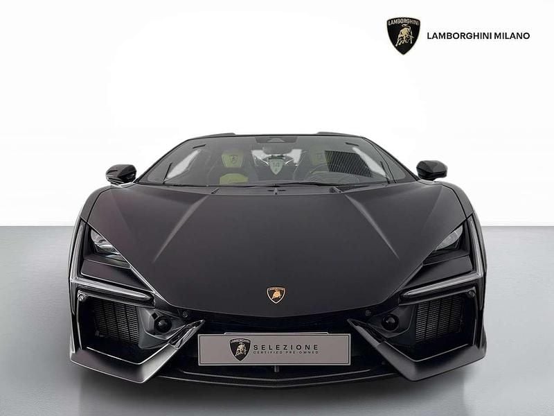 Usata Lamborghini Revuelto 1016 CV (747 kW) 2024 Nero nemesis Coupé