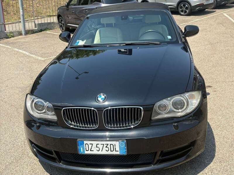 Usata BMW 118 Cabriolet 143 CV (105 kW) 2009 Nero Cabrio