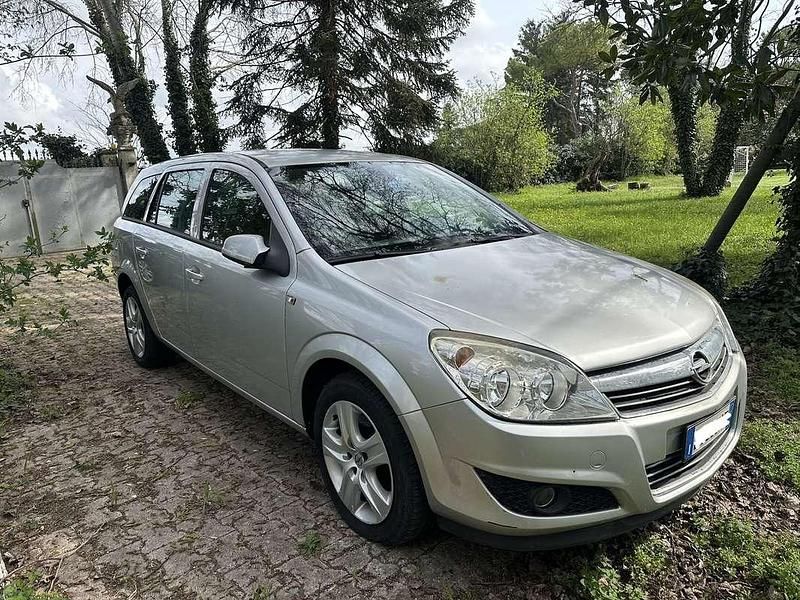 Usata Opel Astra Enjoy 125 CV (91 kW) 2009 Station wagon