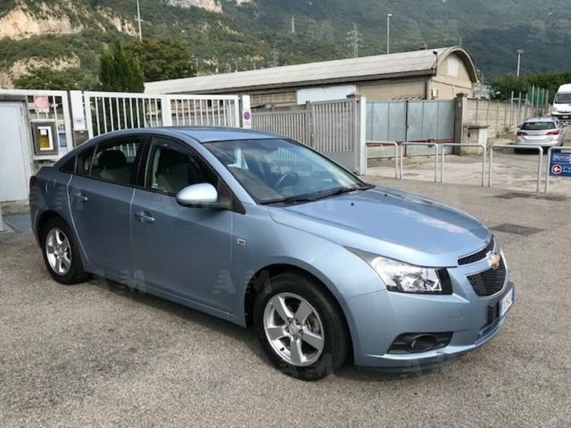 Venduto Chevrolet Cruze Cruze 1.6 4 p. auto usate in vendita