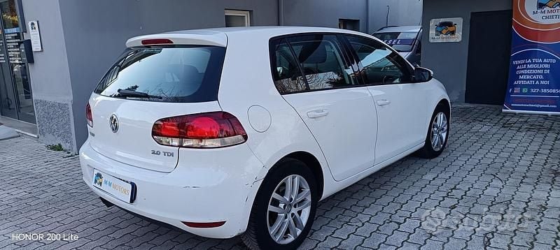 Usata VW Golf VI Sportline 140 CV (102 kW) 2011 Bianco Utilitaria