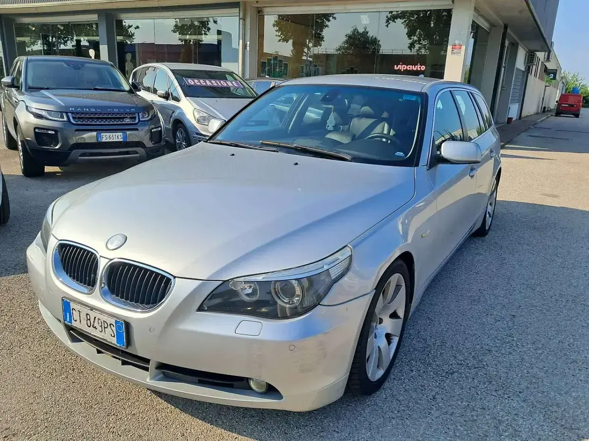 Usata BMW 525 177 CV (130 kW) 2005 Argento Station wagon