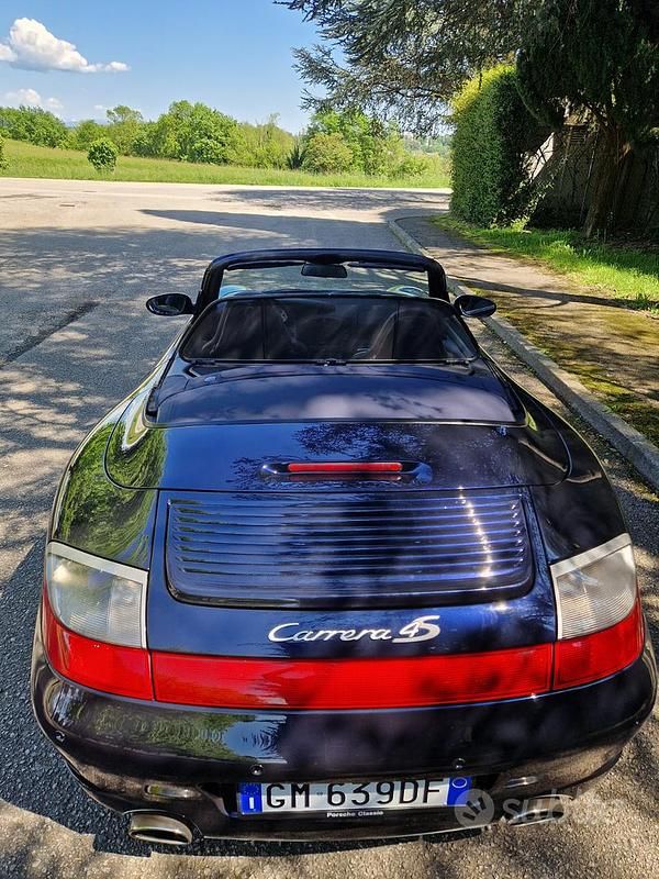 Usata Porsche 996 320 CV (235 kW) 2004 Blu Cabrio