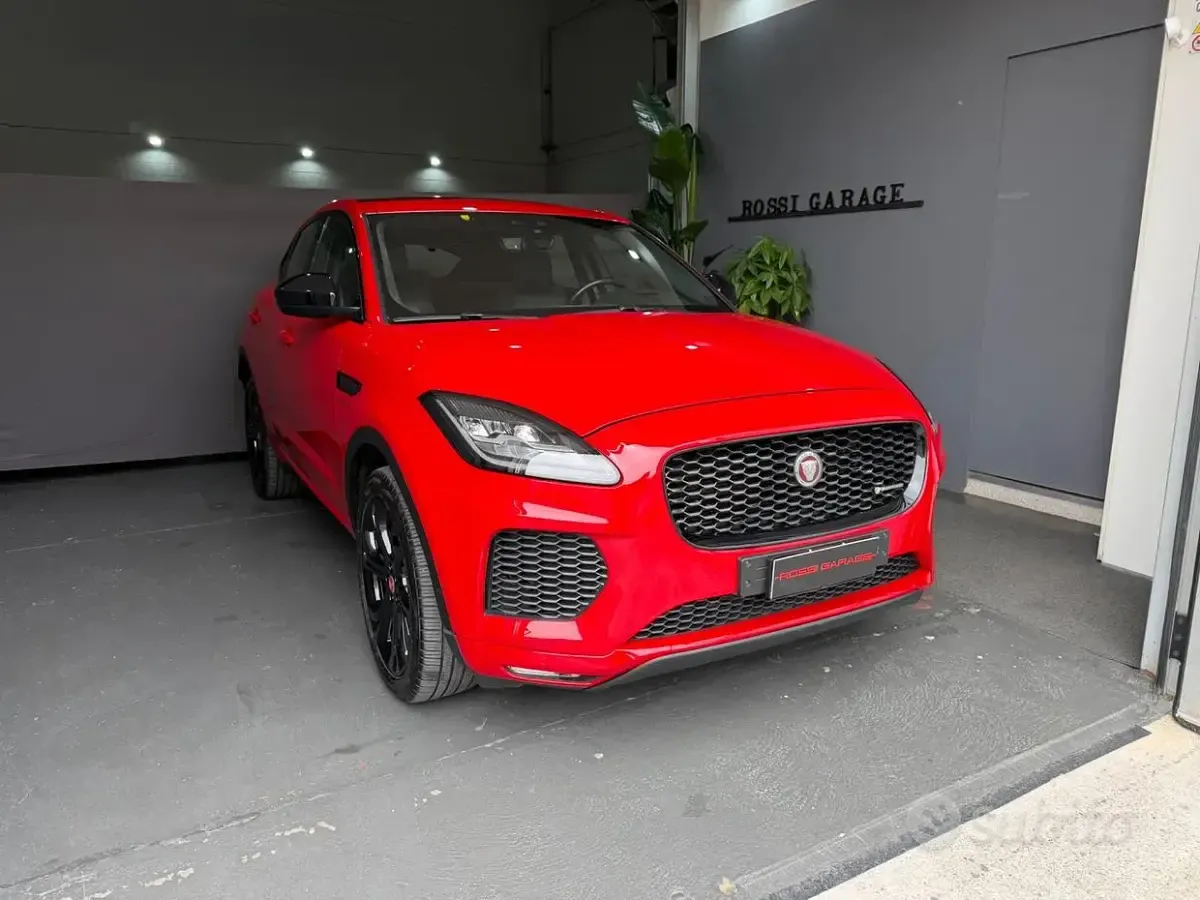 Usata Jaguar E-Pace First Edition 180 CV (132 kW) 2018 Rosso SUV