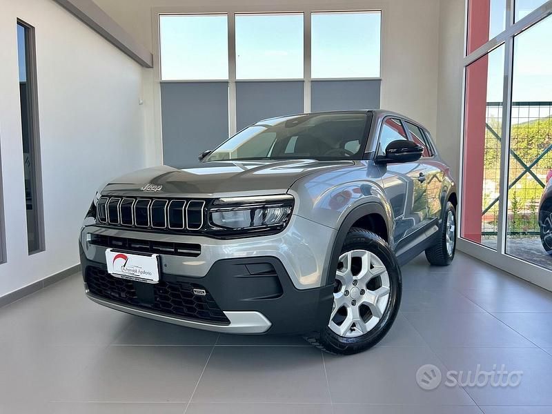Usata Jeep Avenger Altitude 101 CV (74 kW) 2023 Grigio SUV