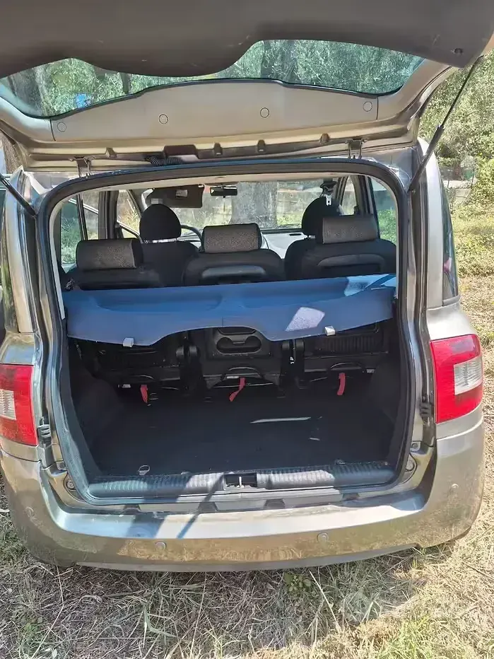 Usata Fiat Multipla Dynamic 120 CV (88 kW) 2009 Grigio Monovolume