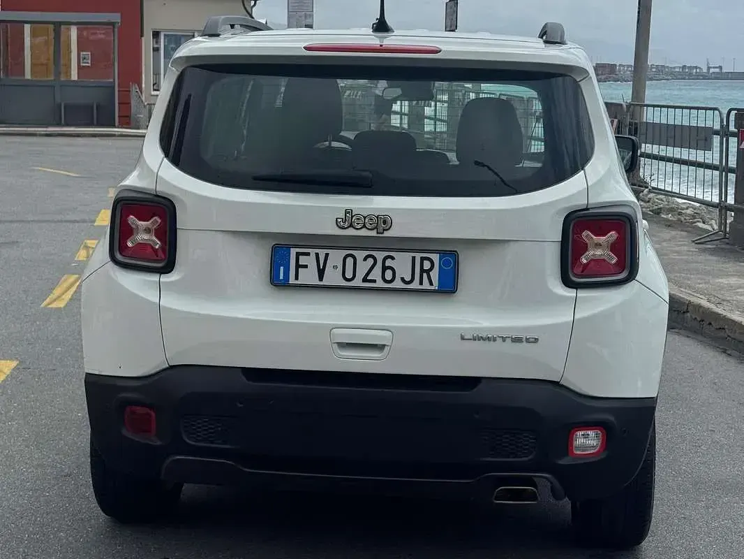 Usata Jeep Renegade Limited 120 CV (88 kW) 2019 Bianco SUV