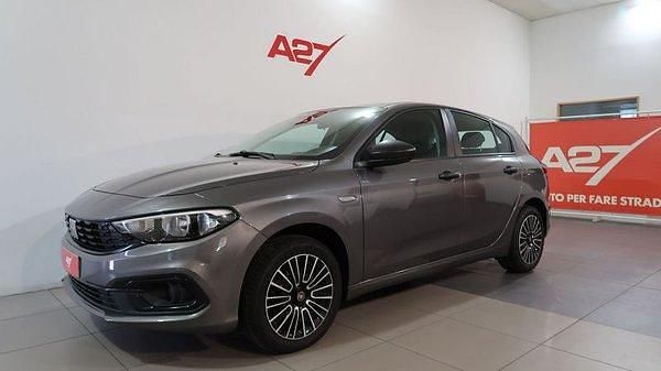 Usata Fiat Tipo 101 CV (74 kW) 2023 Grigio scuro Utilitaria