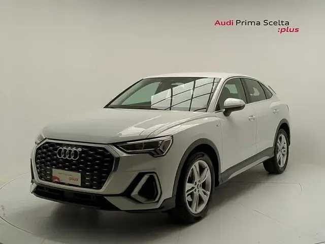 Usata Audi Q3 Sportback S-Line 150 CV (110 kW) 2022 Bianco ghiaccio metallizzato SUV