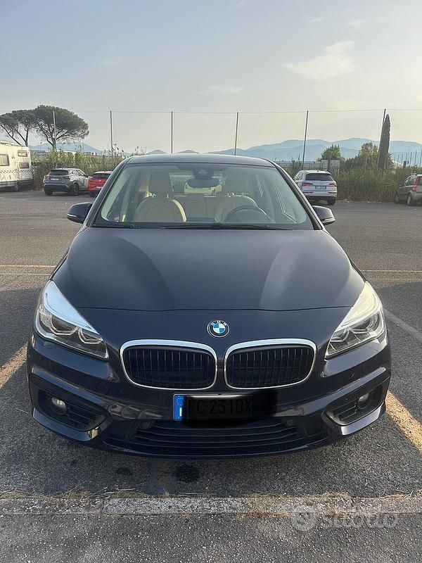Usata BMW 216 Active Tourer Efficient Dynamics 116 CV (85 kW) 2016 Blu Monovolume