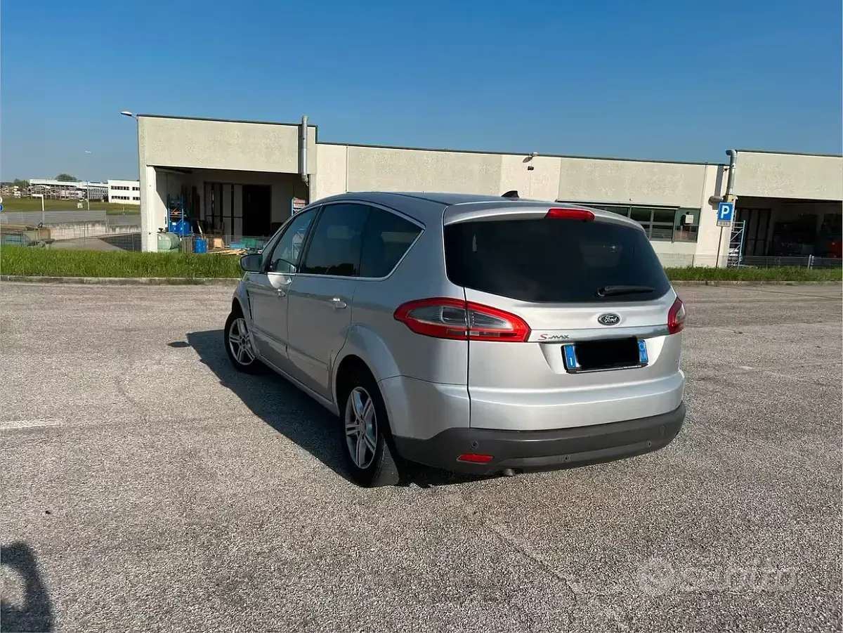 Usata Ford S-MAX S 163 CV (119 kW) 2010 Grigio Monovolume