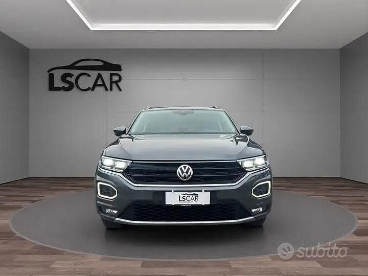 Usata VW T-Roc Advance 115 CV (84 kW) 2020 Grigio SUV