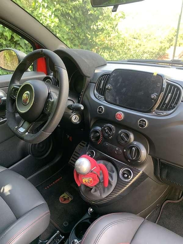 Usata Abarth 695 Competizione 179 CV (131 kW) 2024 Utilitaria