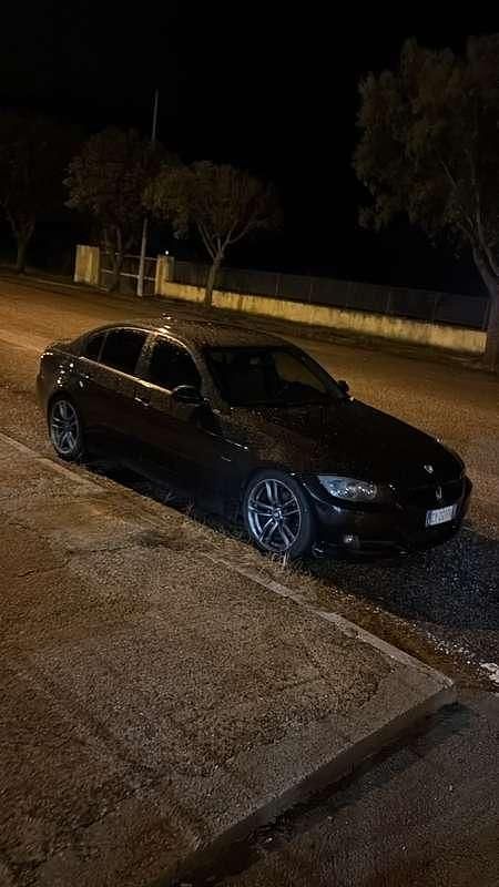 Usata BMW 318 122 CV (89 kW) 2005 Station wagon