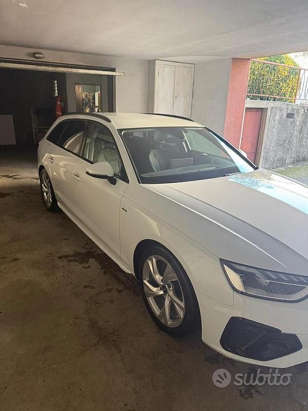 Usata Audi A4 Business 167 CV (122 kW) 2022 Bianco Station wagon