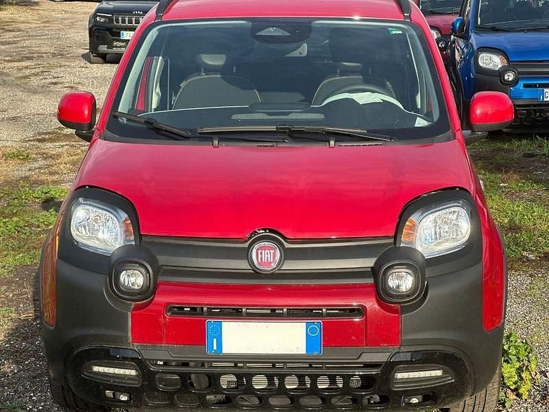 Usata Fiat Panda S 69 CV (50 kW) 2025 Rosso passione Berlina