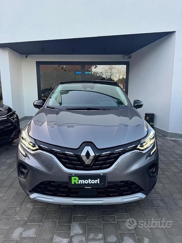 Usata Renault Captur Techno 91 CV (66 kW) 2024 Giallo SUV