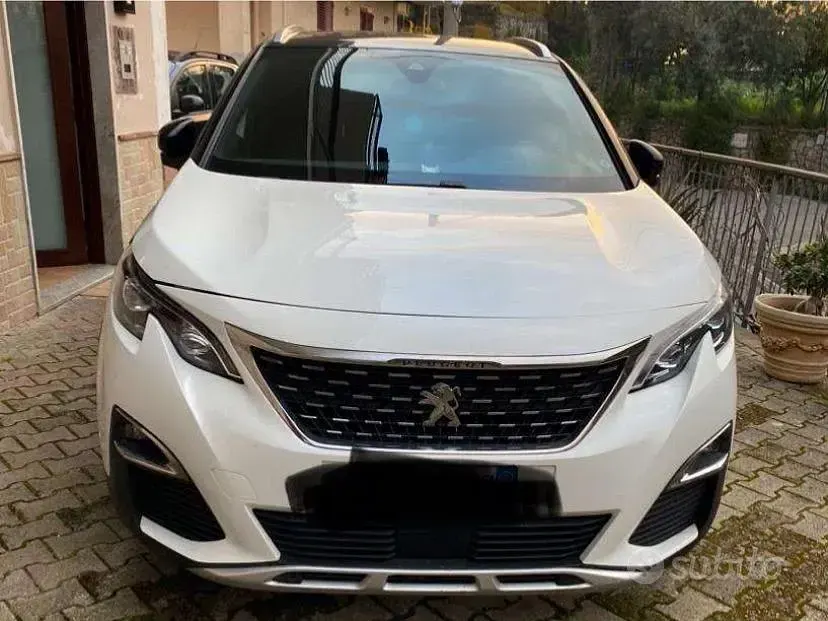 Usata Peugeot 3008 GT-line 112 CV (82 kW) 2018 Bianco SUV