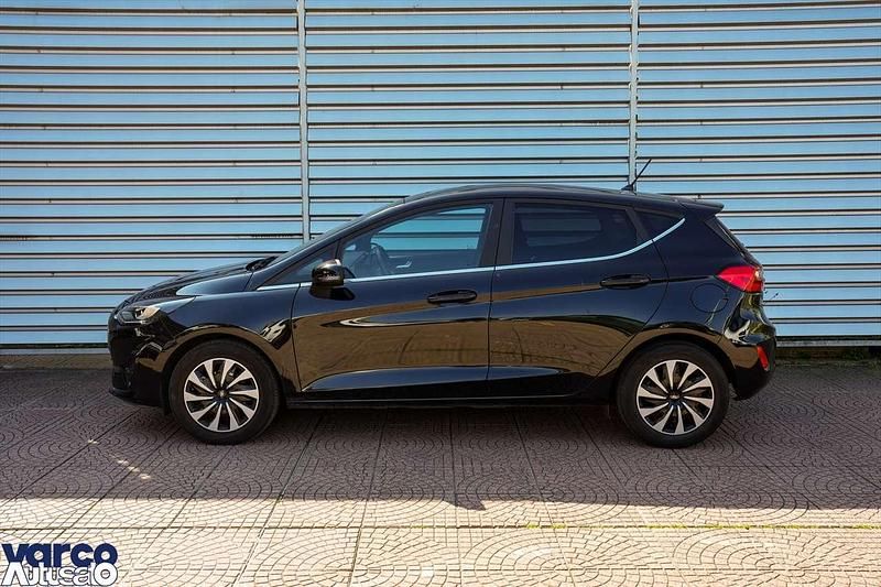 Usata Ford Fiesta Titanium 125 CV (91 kW) 2022 Nero metallizzato Utilitaria
