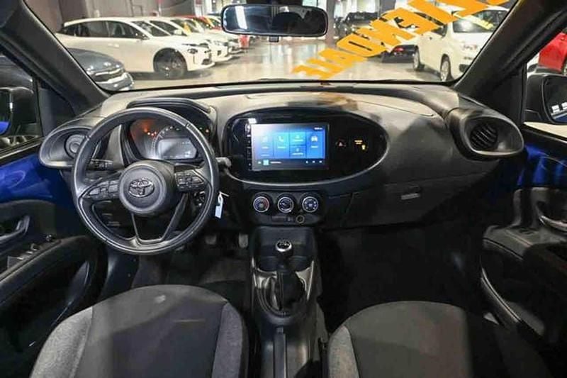 Usata Toyota Aygo X Active 72 CV (52 kW) 2025 Blu SUV