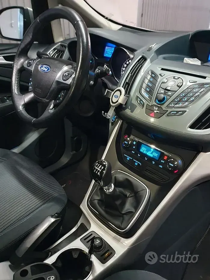 Usata Ford C-MAX Titanium 115 CV (84 kW) 2011 Monovolume