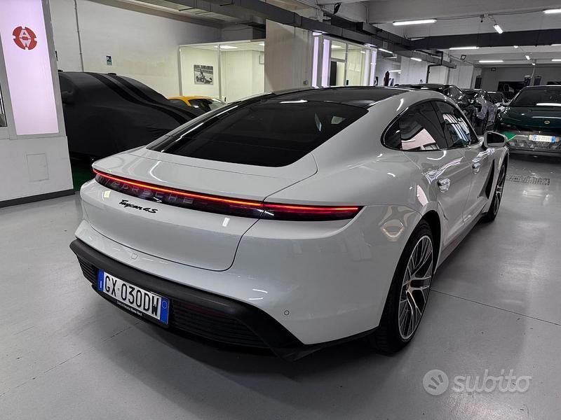 Usata Porsche Taycan 4S 400 kW (544 CV) 2021 Bianco Berlina