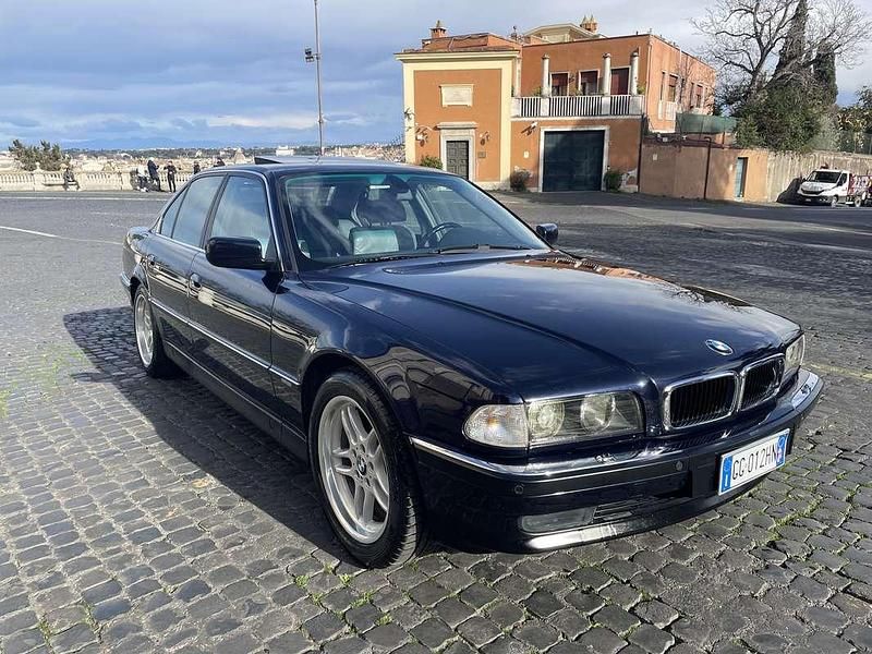 Usata BMW 740 Comfort Edition 286 CV (210 kW) 1997 Blu/azzurro Berlina