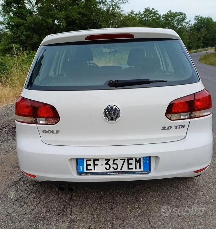 Usata VW Golf VI 140 CV (102 kW) 2010 Bianco Utilitaria