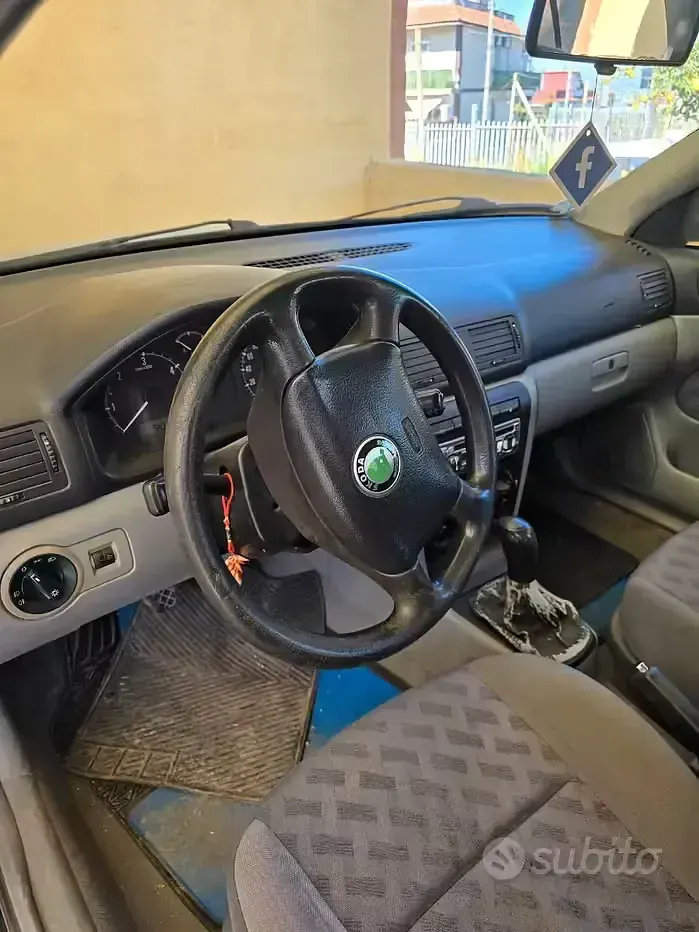 Usata Skoda Octavia 1999 Blu Station wagon