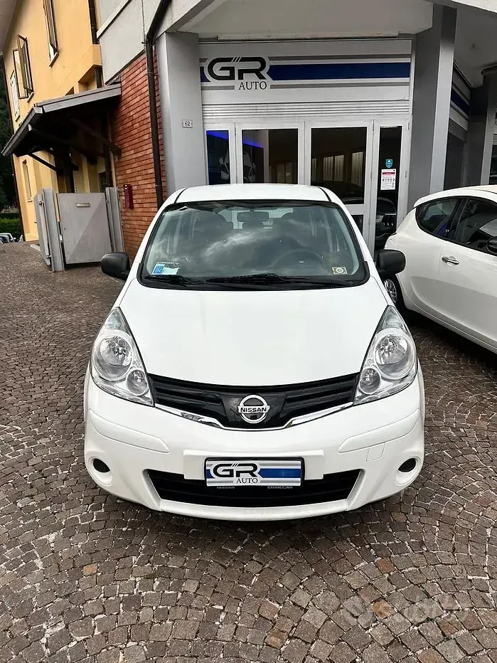 Usata Nissan Note Acenta 88 CV (64 kW) 2012 Bianco Utilitaria