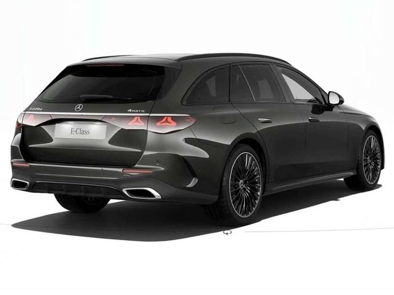 Nuova Mercedes E220 AMG Line Premium 197 CV (144 kW) 2026 Grigio grafite / metallizzato Station wagon